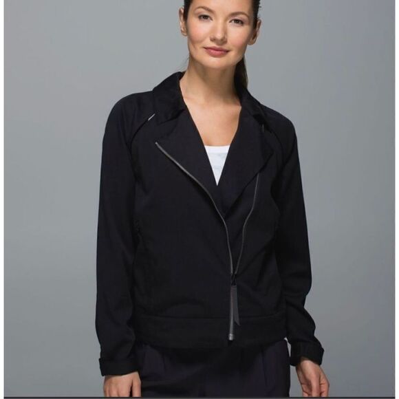 Lululemon Black Soft Summer Jacket
Size 6 - Picture 6 of 6